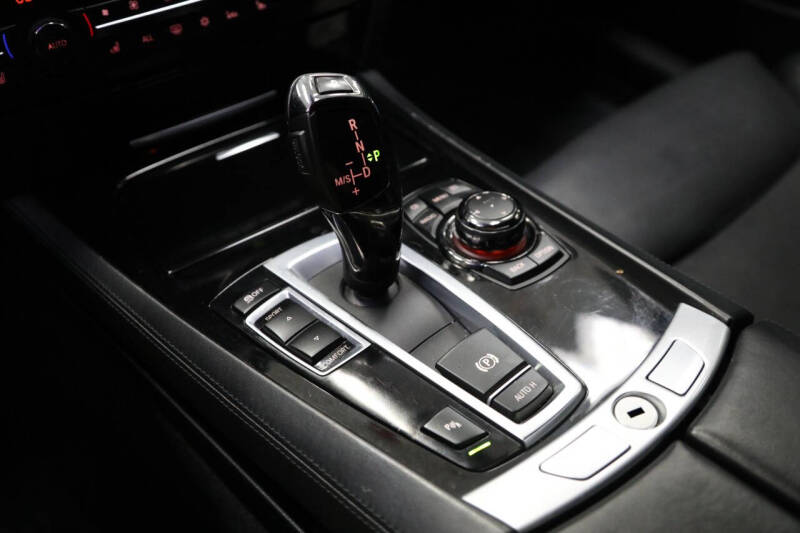 2011 BMW 7 Series 750Li