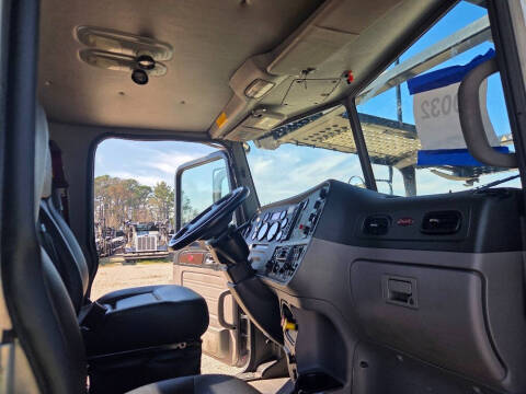 2020 Peterbilt 365