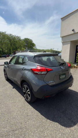 2020 Nissan Kicks SV