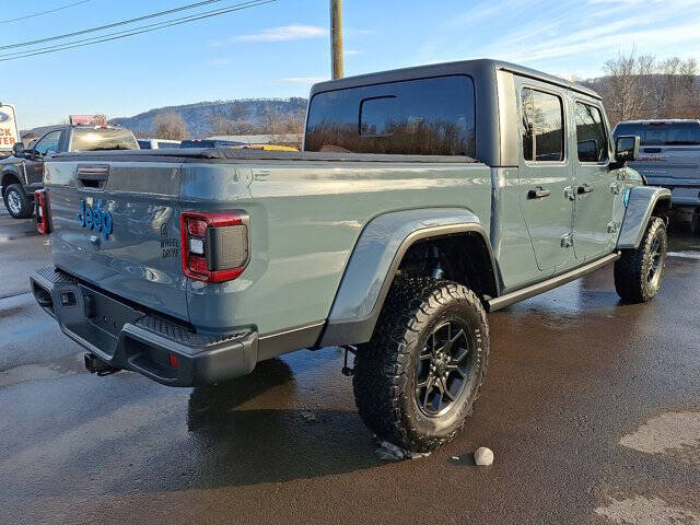 2024 Jeep Gladiator Willys