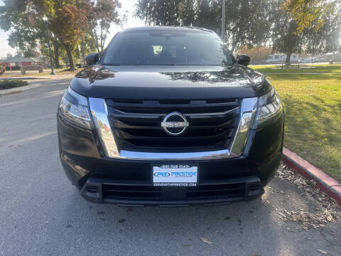 2022 Nissan Pathfinder S