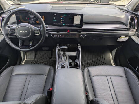 2025 Kia Sorento EX