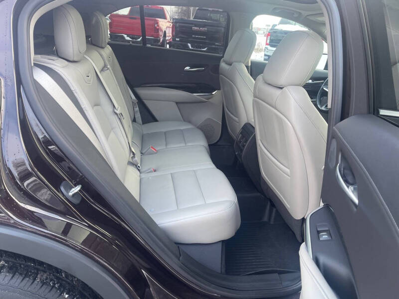 2021 Cadillac XT4 Premium Luxury