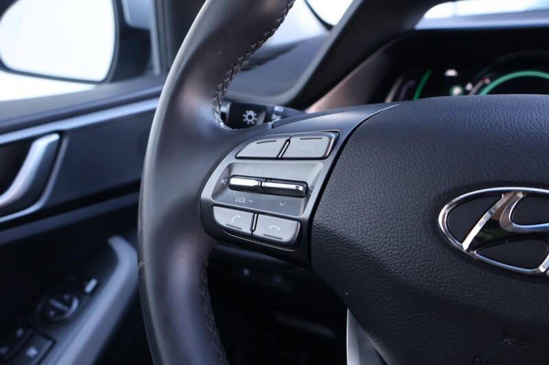 2021 Hyundai Ioniq Hybrid SE