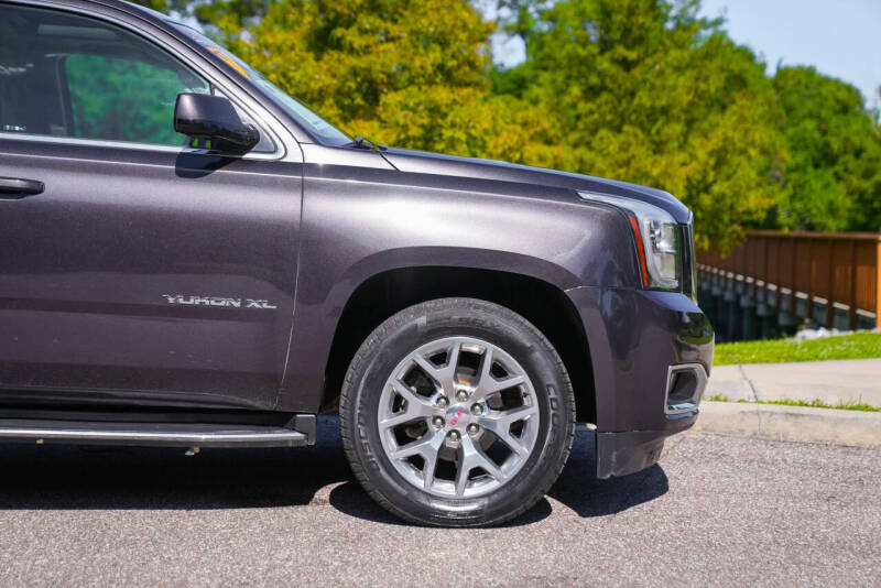 2017 GMC Yukon XL SLT