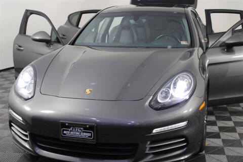 2015 Porsche Panamera