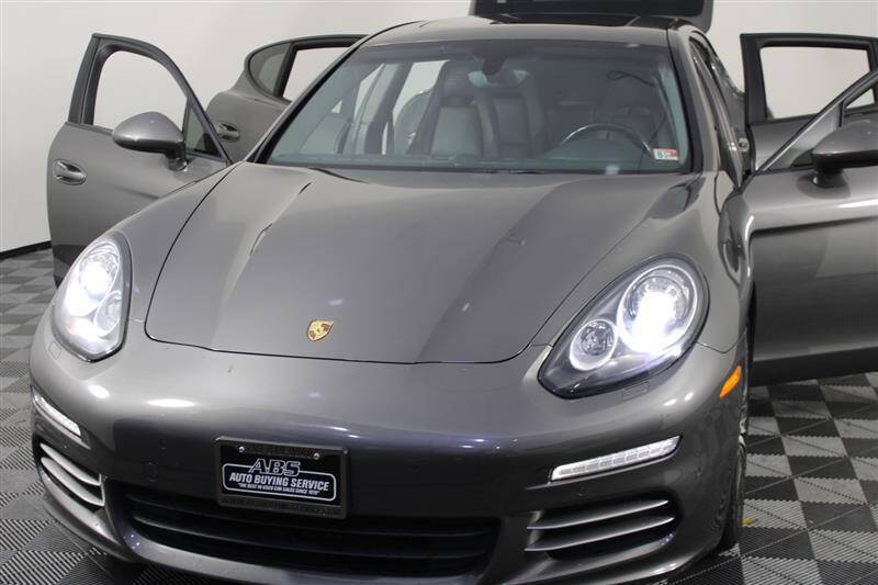 2015 Porsche Panamera