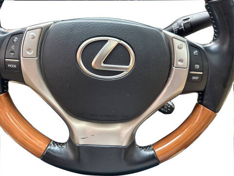 2013 Lexus ES 300h