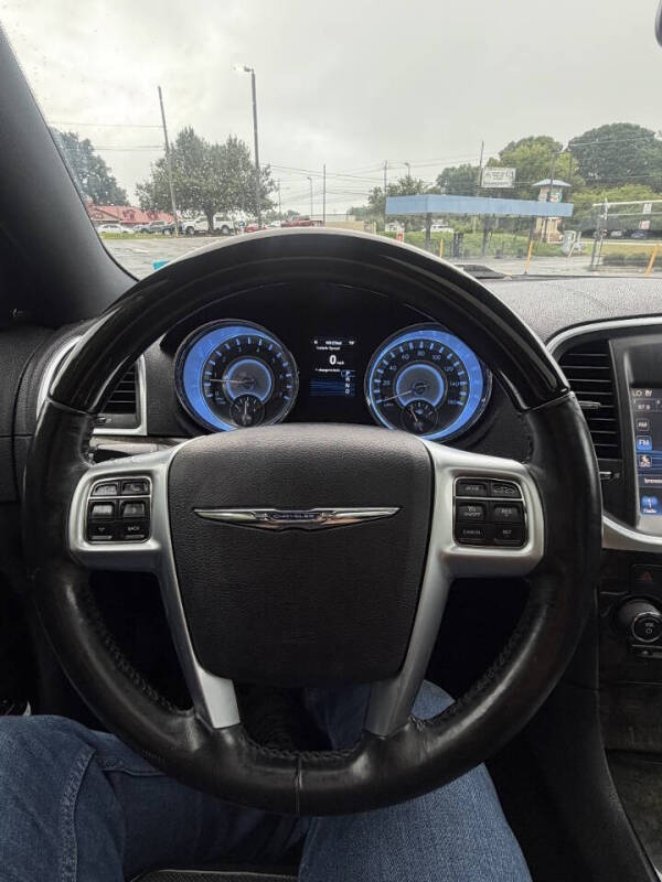 2012 Chrysler 300 C