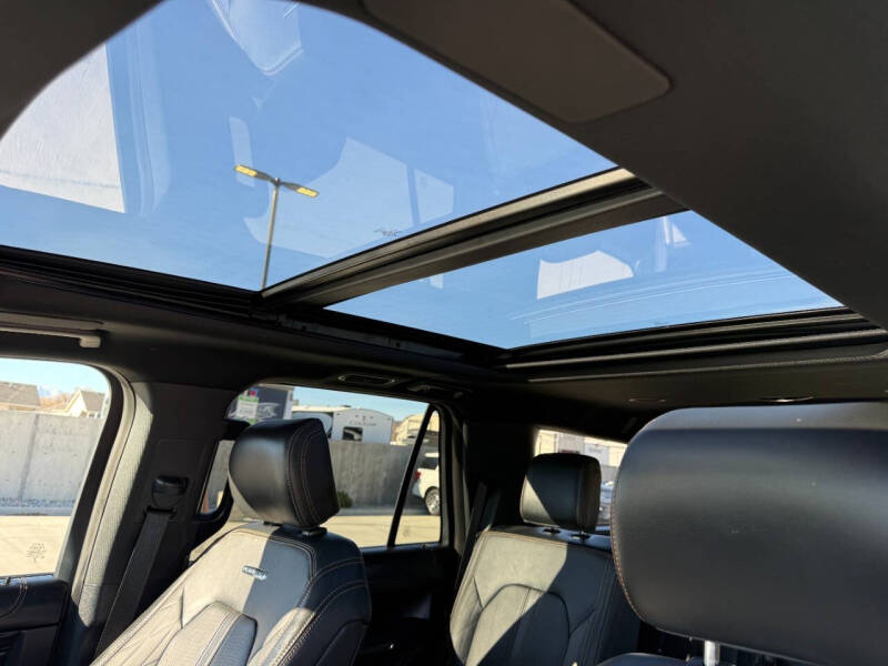 2023 Ford Expedition Platinum