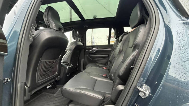 2019 Volvo XC90 T5 Momentum