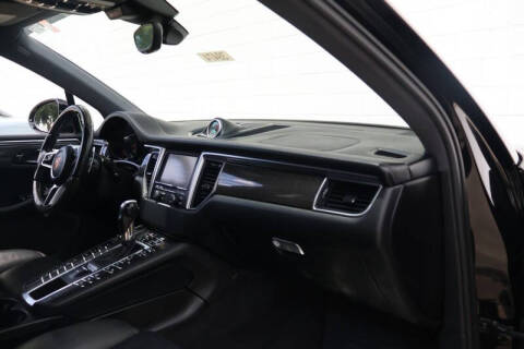 2015 Porsche Macan Turbo