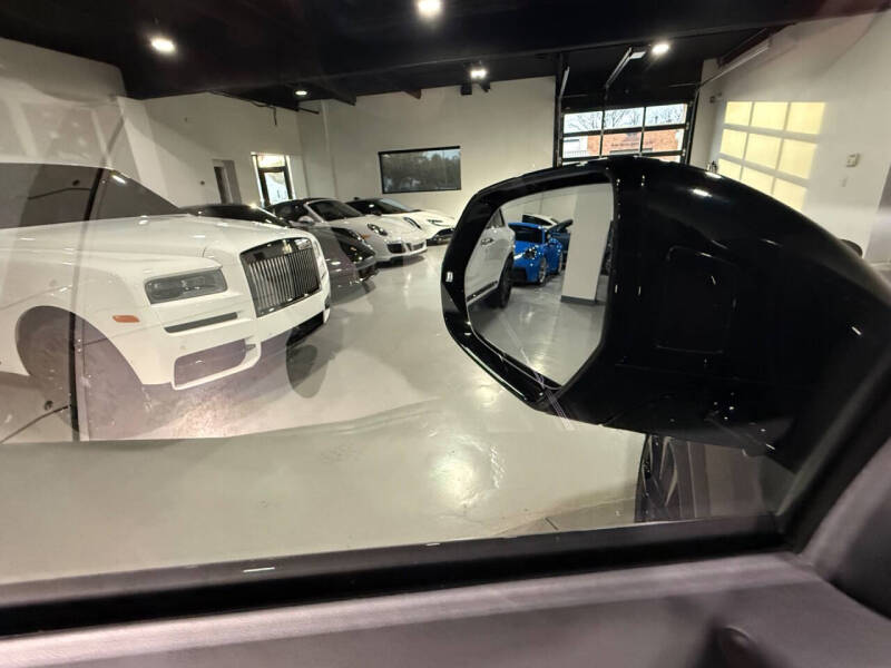 2023 Lamborghini Urus S