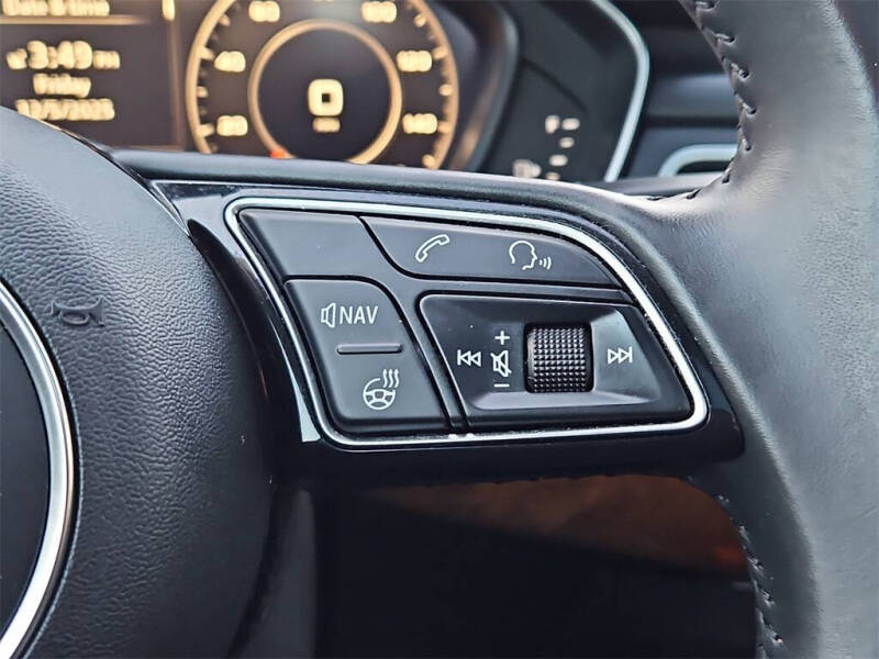 2019 Audi A4 quattro Premium Plus 45 TFSI