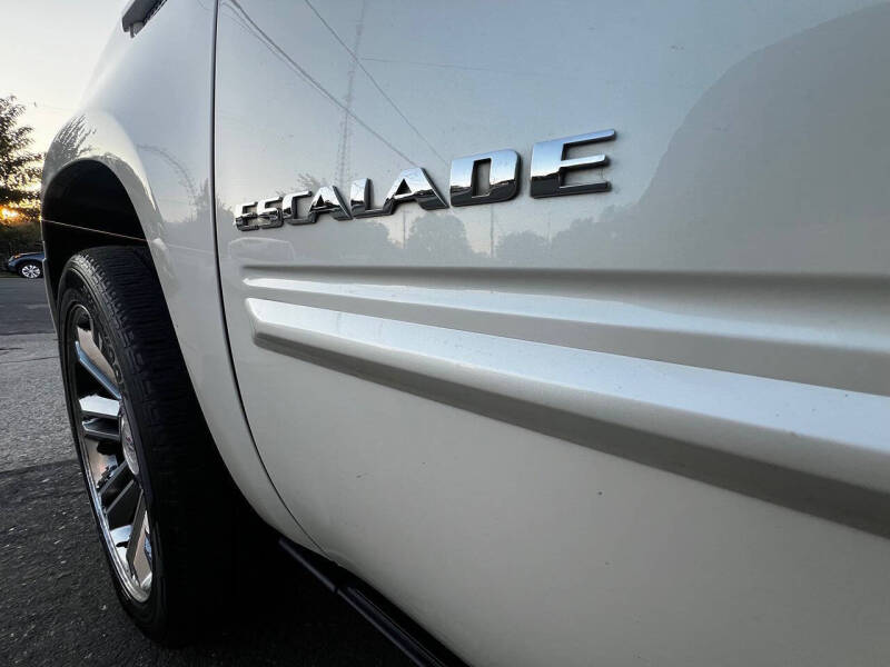 2014 Cadillac Escalade Premium