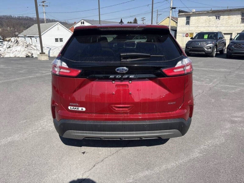 2022 Ford Edge SEL