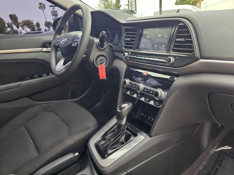 2020 Hyundai Elantra