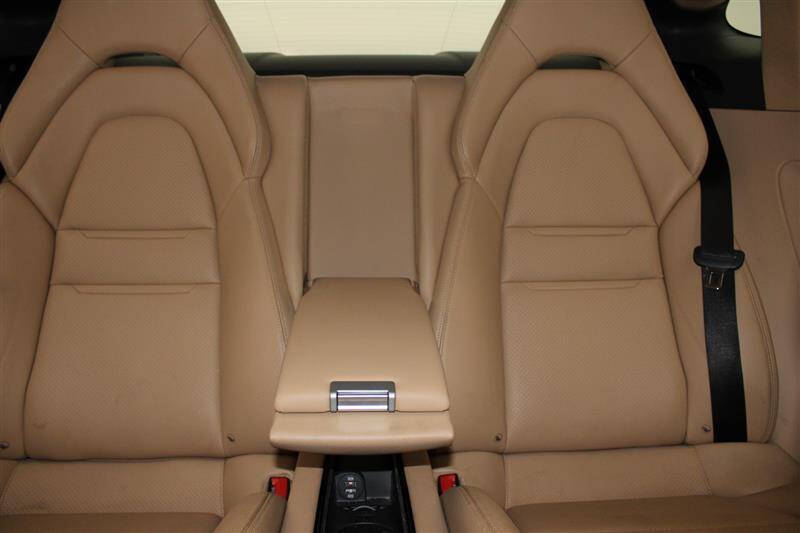 2017 Porsche Panamera