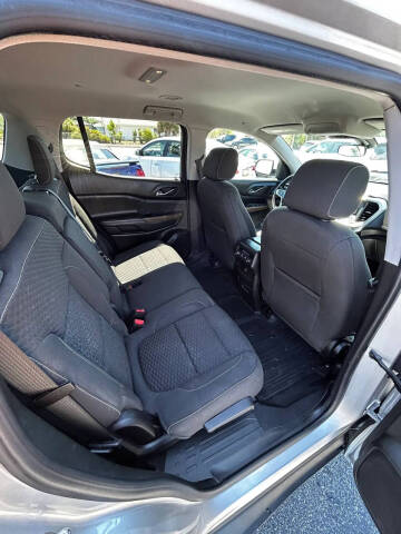 2018 GMC Acadia SLE-2