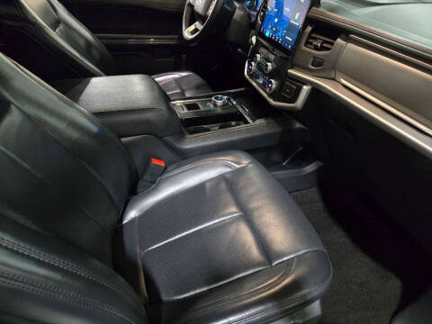 2022 Ford Expedition XLT