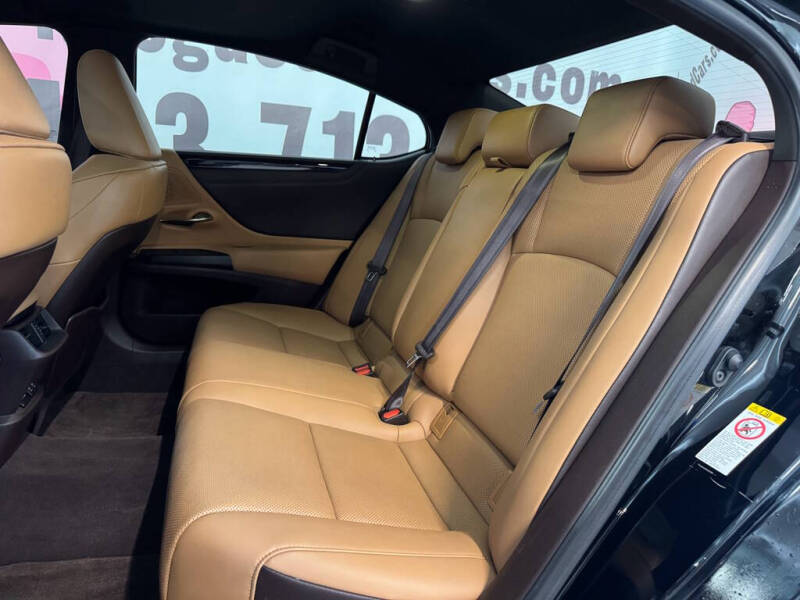 2019 Lexus ES 350