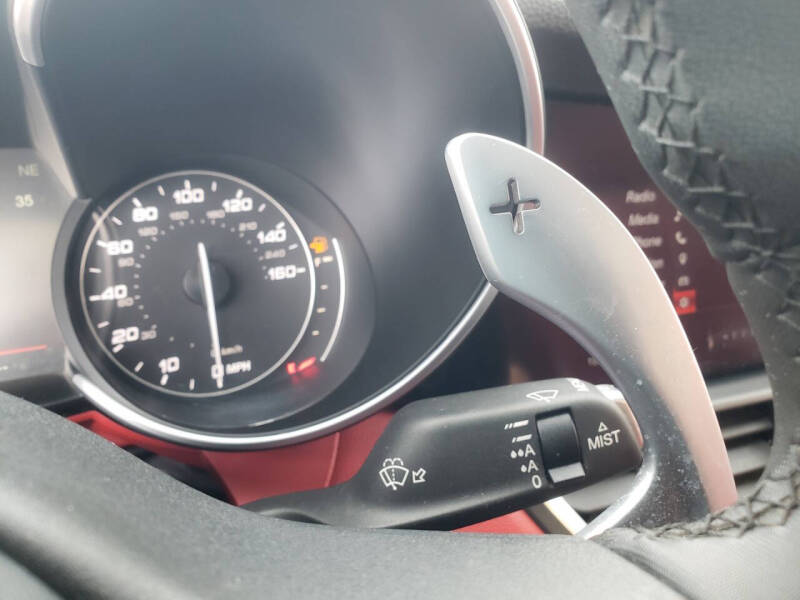 2017 Alfa Romeo Giulia Ti