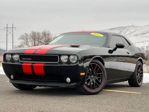 2012 Dodge Challenger for sale at Premier Auto Group in Union Gap WA
