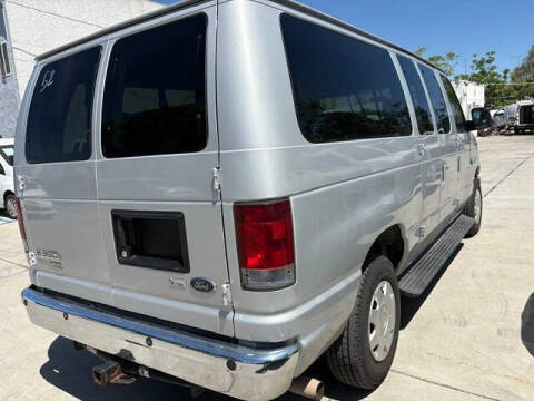 2010 Ford E-Series E-350 SD XL