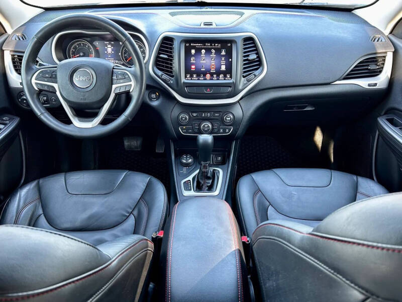 2015 Jeep Cherokee Trailhawk