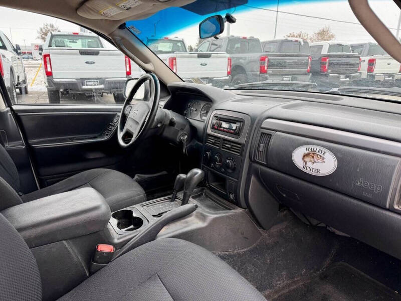 2004 Jeep Grand Cherokee Laredo