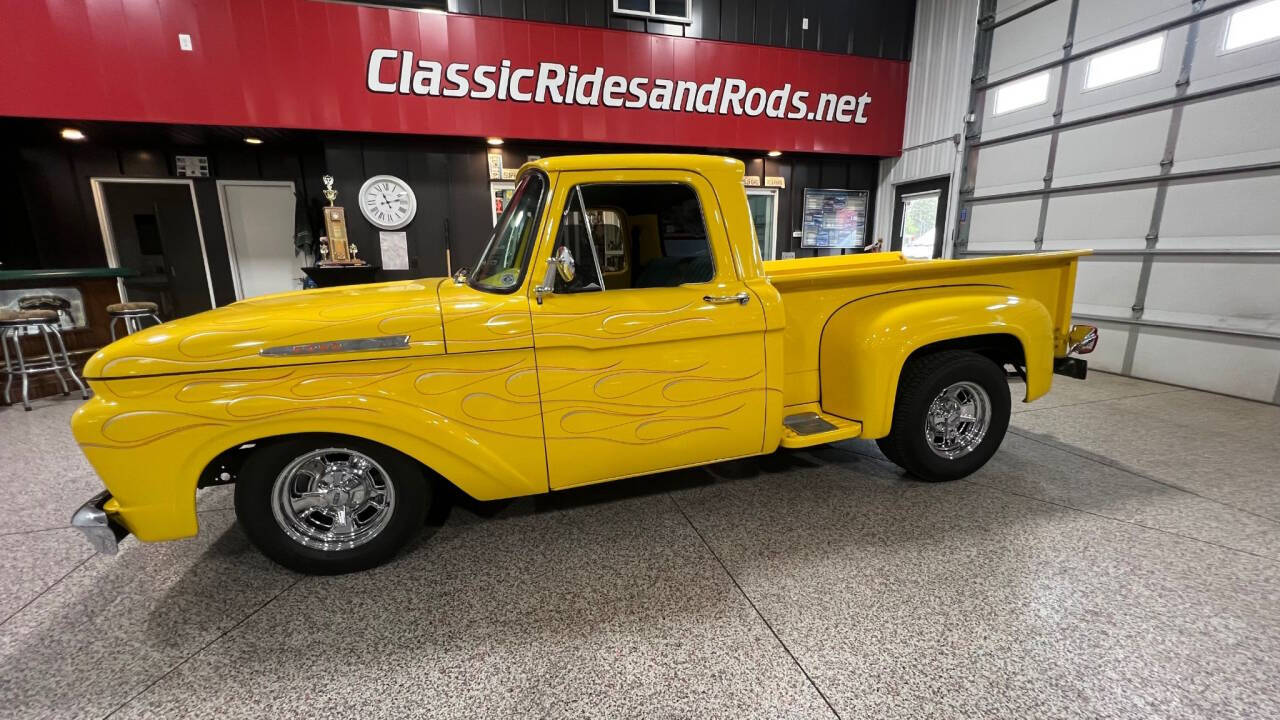 1961 Ford F-100 22