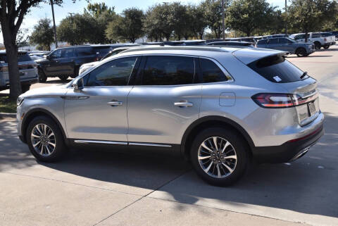 2022 Lincoln Nautilus Standard