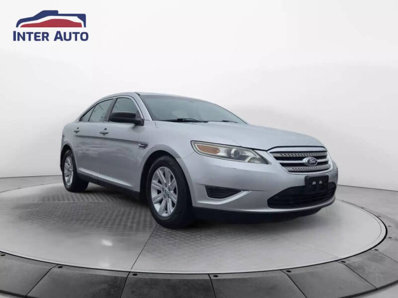 2011 Ford Taurus SE