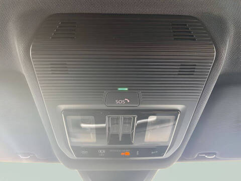 2024 Volkswagen Atlas Cross Sport SEL R-Line 4Motion