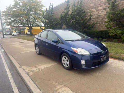 2010 Toyota Prius III