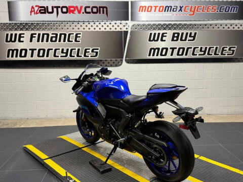 2024 Yamaha R7