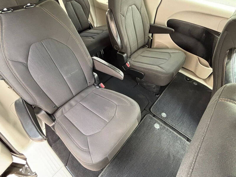 2018 Chrysler Pacifica Touring
