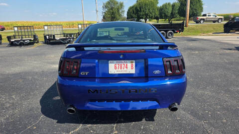 2003 Ford Mustang GT Deluxe