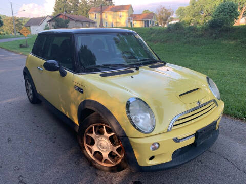 2003 MINI Cooper for sale at Trocci's Auto Sales in West Pittsburg PA