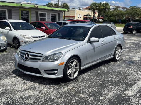 2013 Mercedes-Benz C-Class C 250 Sport