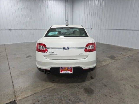 2011 Ford Taurus SEL