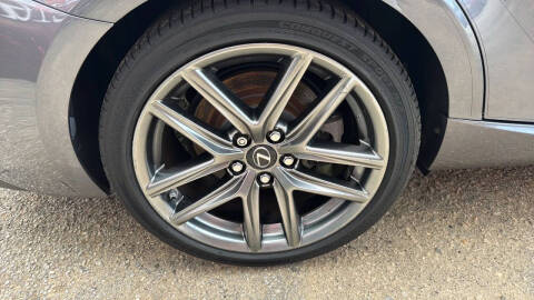 2018 Lexus IS 300
