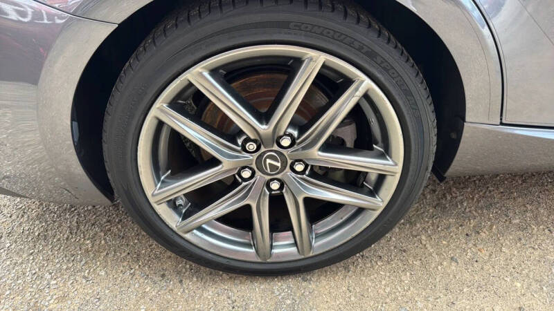 2018 Lexus IS 300