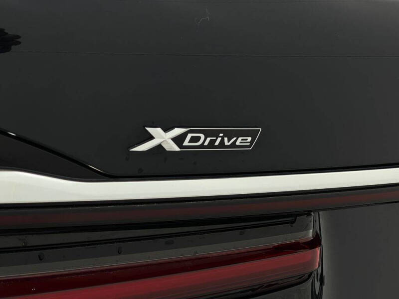 2021 BMW 7 Series 750i xDrive