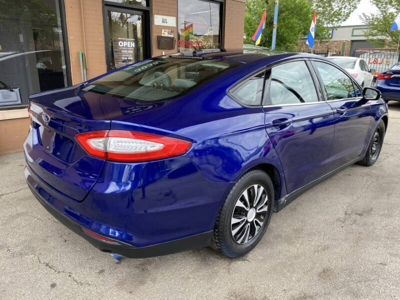2013 Ford Fusion S