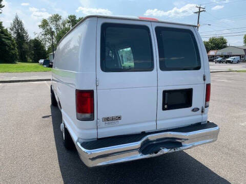 2003 Ford E-Series E-250