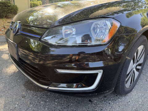 2016 Volkswagen e-Golf SE