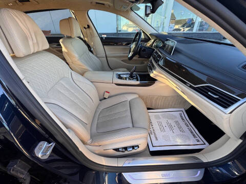 2016 BMW 7 Series 750i xDrive