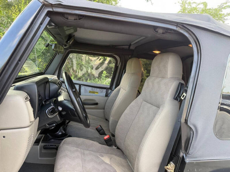 2005 Jeep Wrangler SE