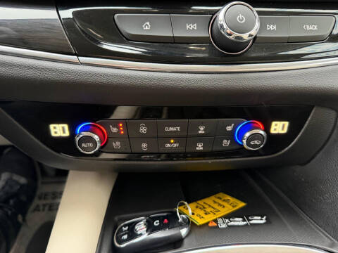 2023 Buick Enclave Premium